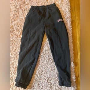 Brandy Melville “New York” sweatpants